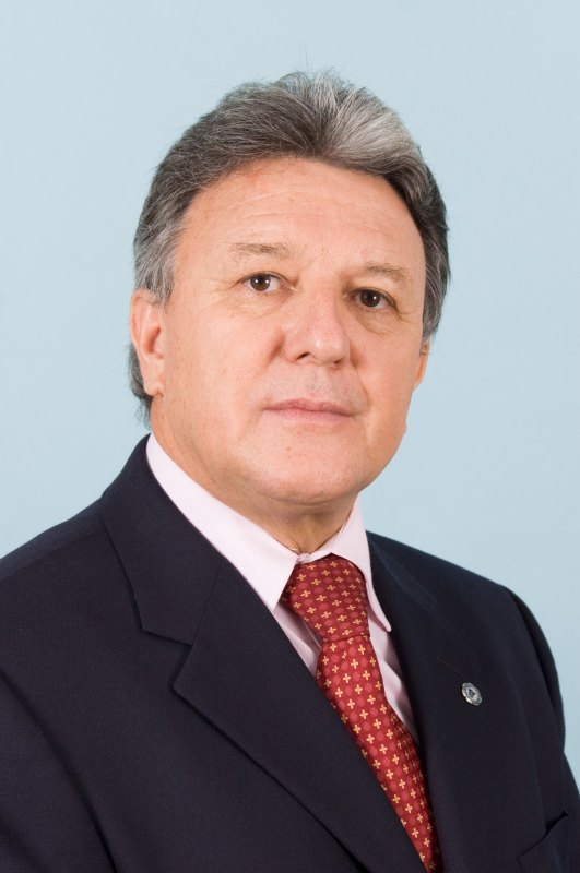 LáZARO FERNANDES DE MIRANDA